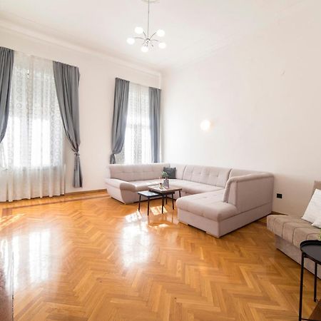 Appartement Golden Star à Zagreb Extérieur photo