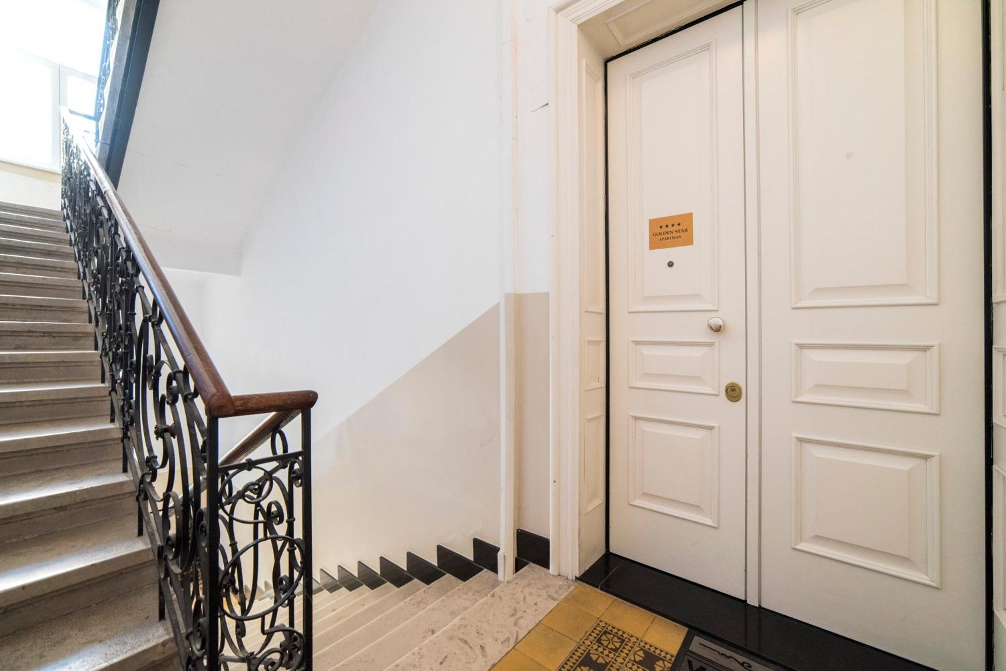 Appartement Golden Star à Zagreb Extérieur photo